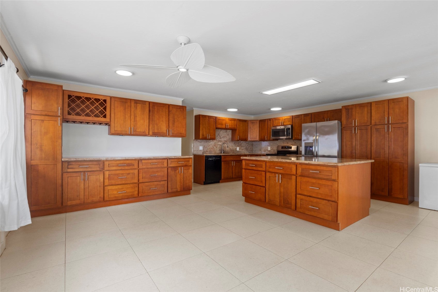49-797 Kamehameha Highway A