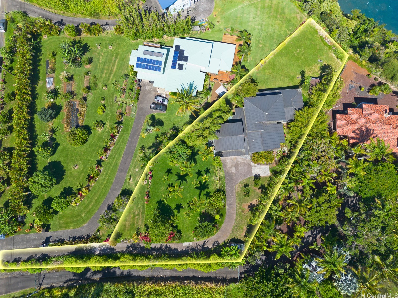 Kukuihaele Home Residence