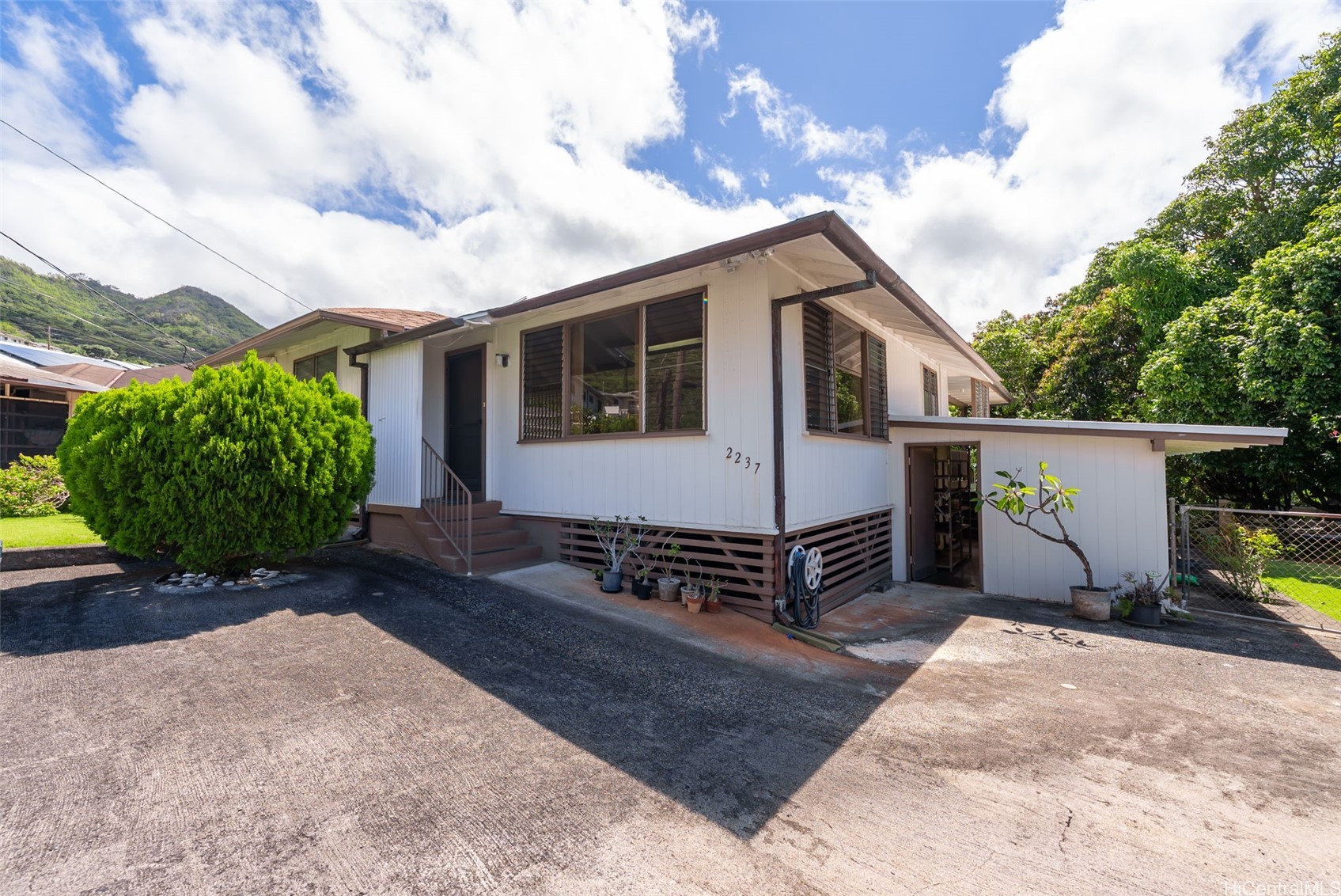 2237 Kauhana Street