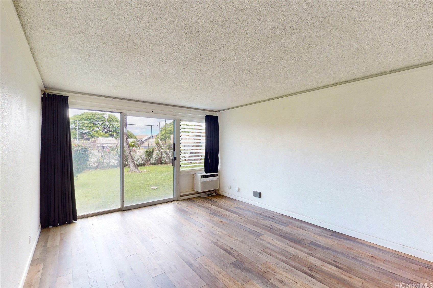 85-175 Farrington Highway C147