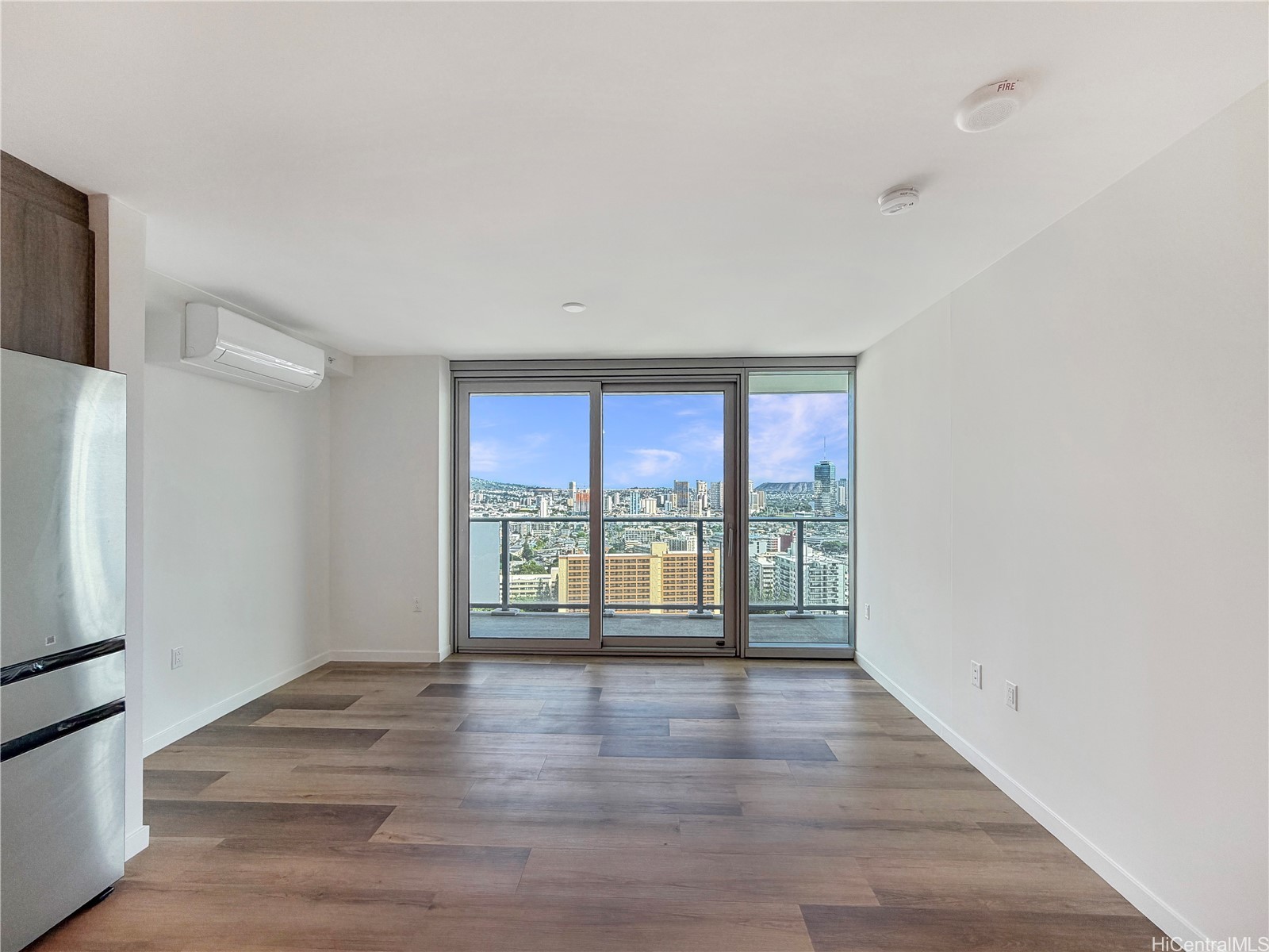 1500 Rycroft Street 2707