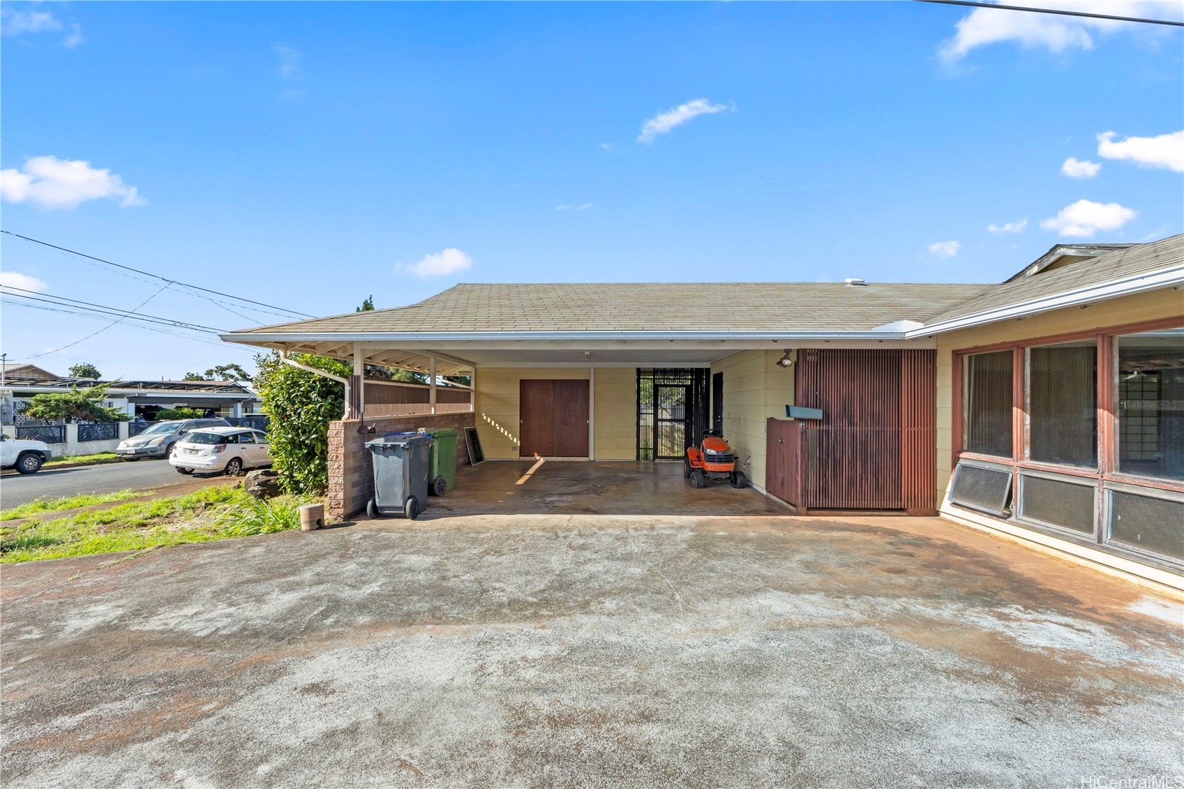 1415 Kaweloka Street