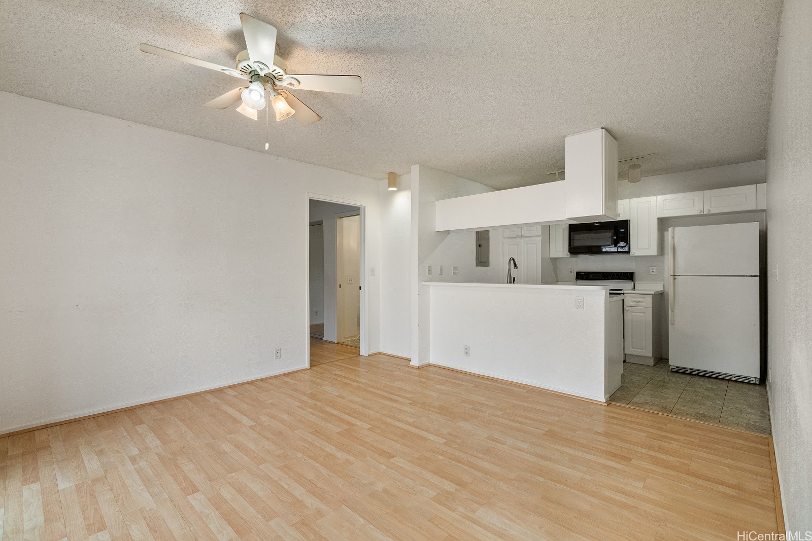 91-1214 Kaneana Street 11F