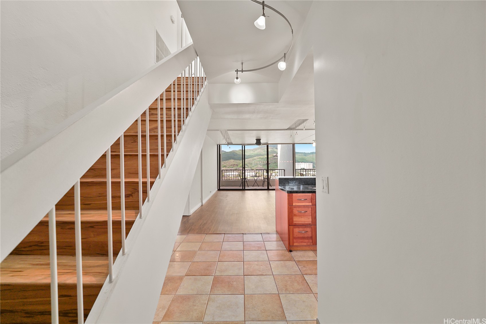 500 Lunalilo Home Road 28G