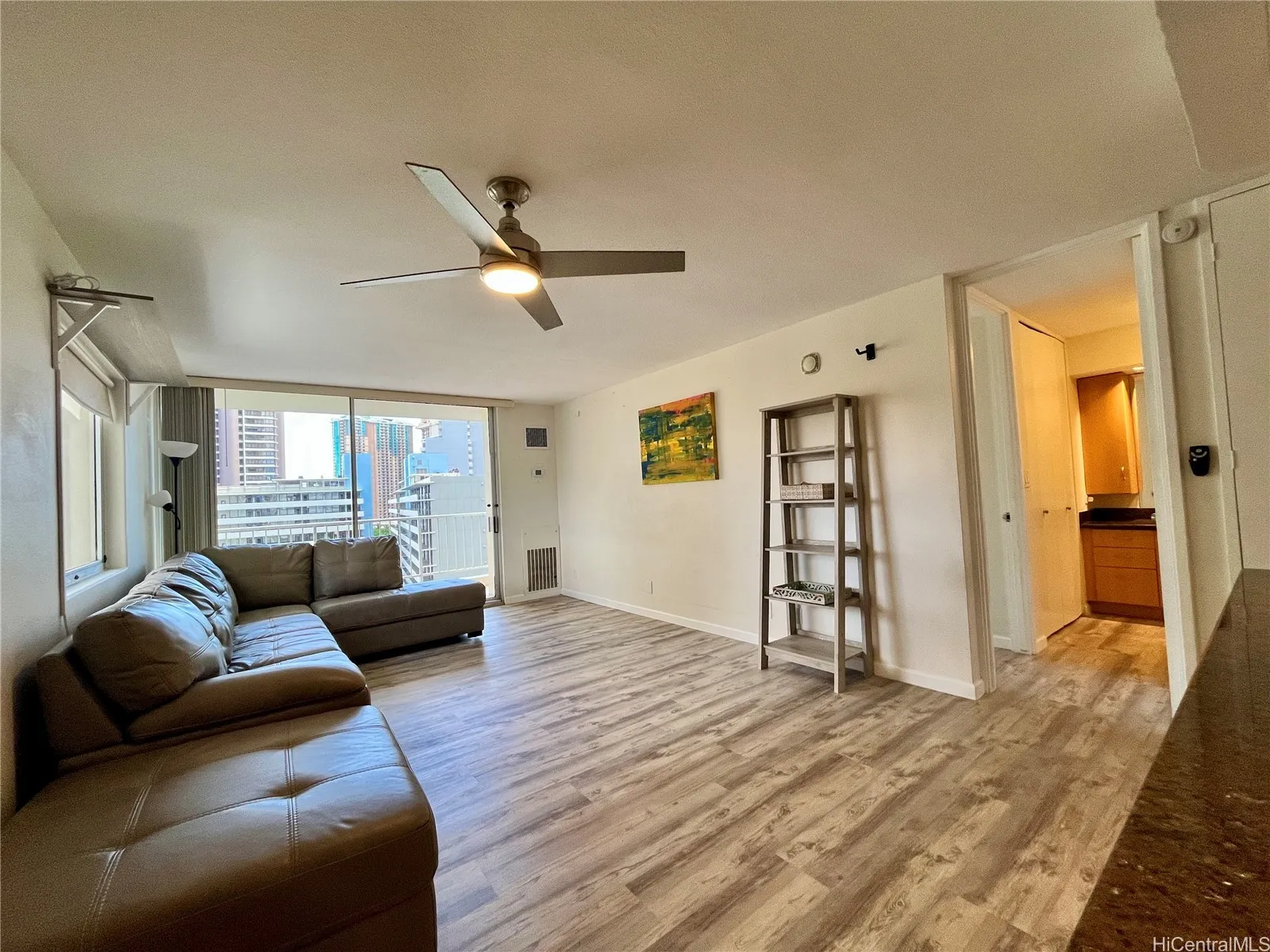 Honolulu, Hawaii 96815, United States, 1 Bedroom Bedrooms, ,1 BathroomBathrooms,Residential,Active,148407