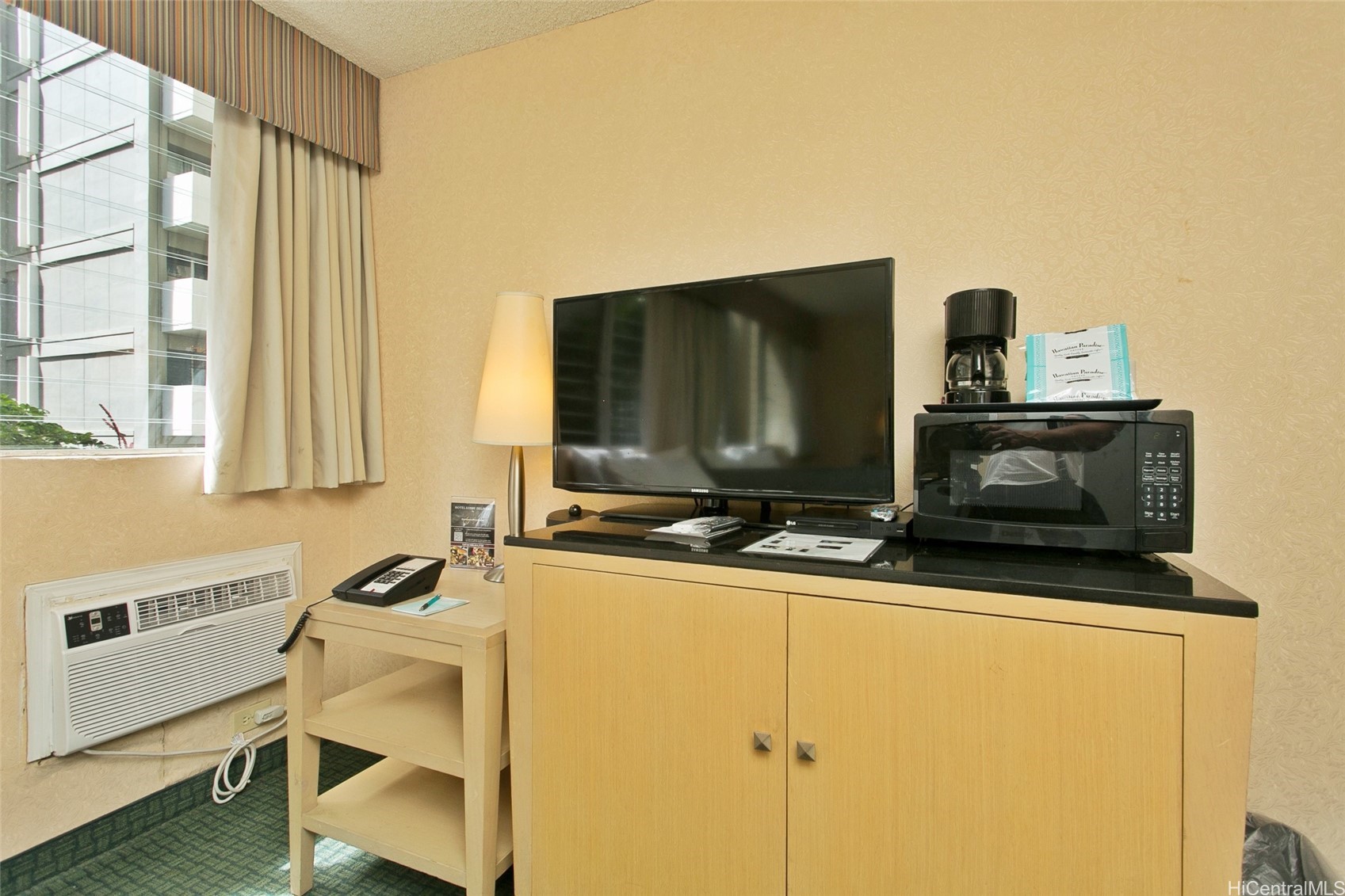 444 Kanekapolei Street 205