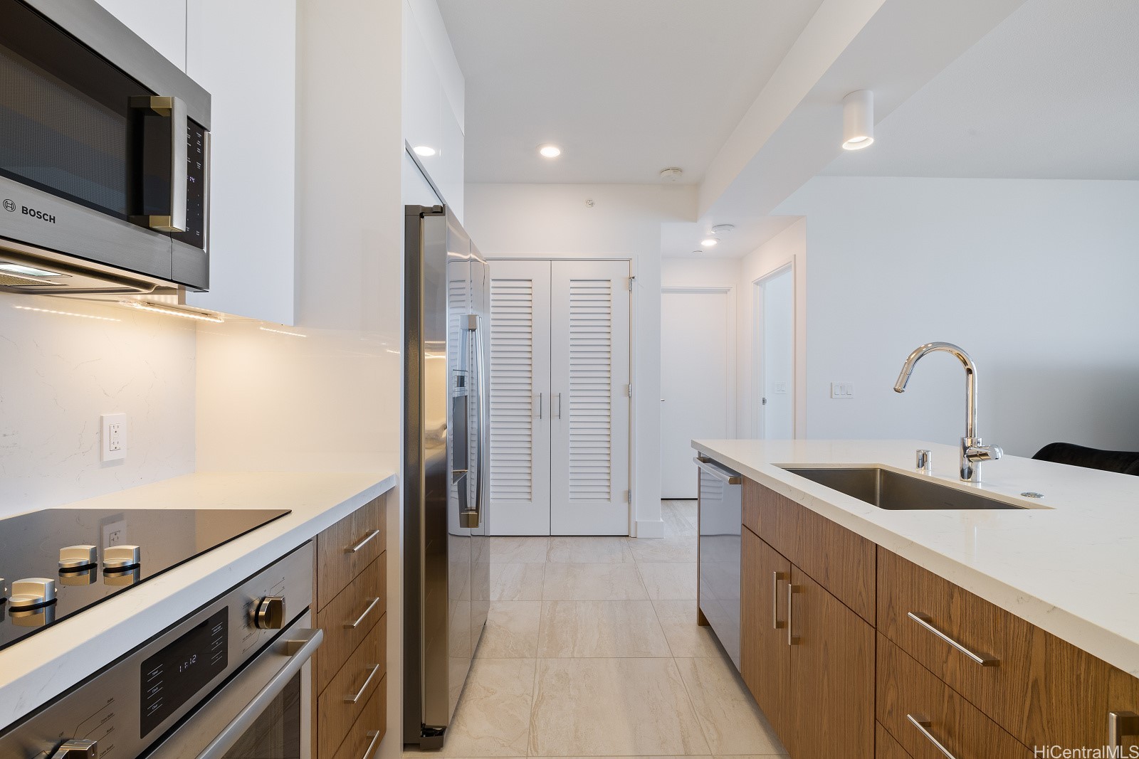 629 Keeaumoku Street 3502