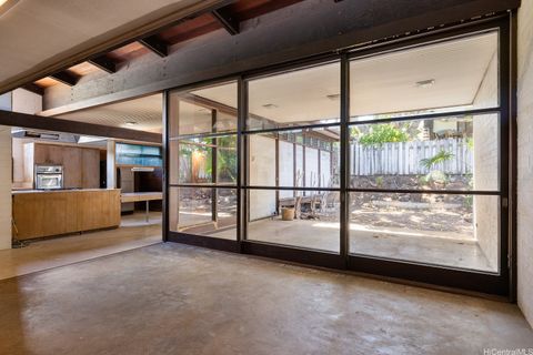 2137 Oahu Avenue Honolulu HI 96822