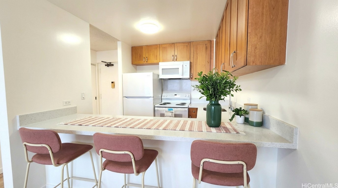 1255 Nuuanu Avenue E2012