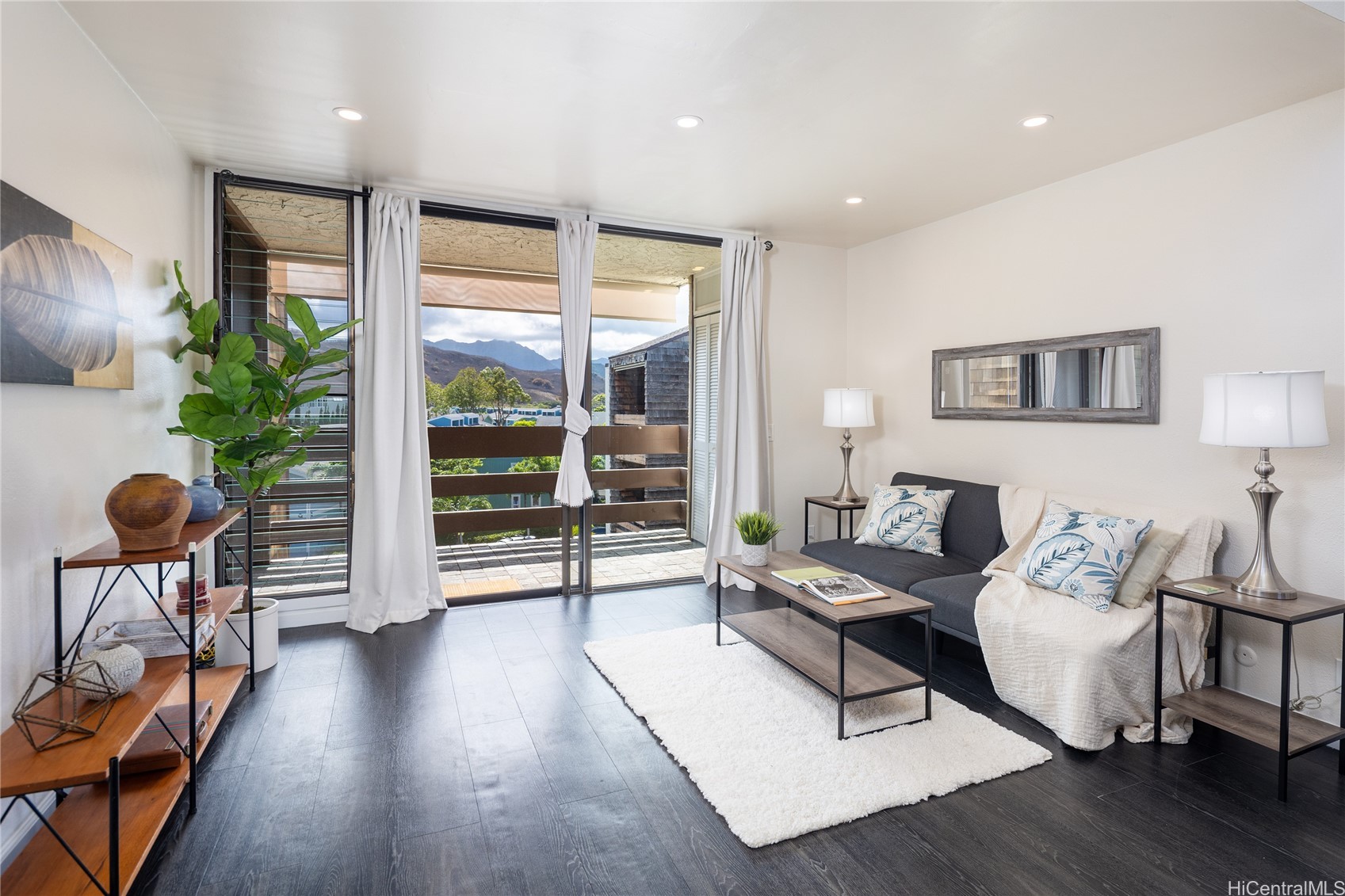 1015 Aoloa Place 456