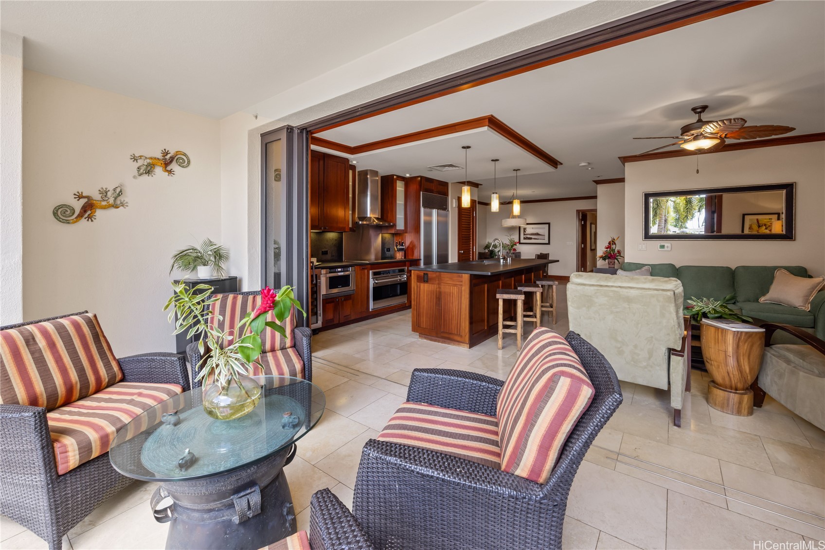 92-104 Waialii Place O202