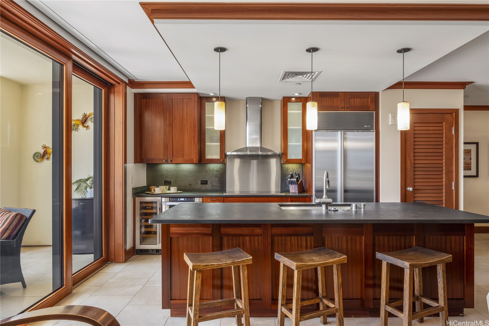 92-104 Waialii Place O202