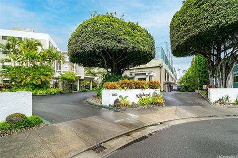 1020 Aoloa Place 311B Kailua HI 96734