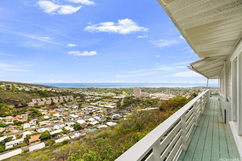 1643 Paula Drive A Honolulu HI 96816