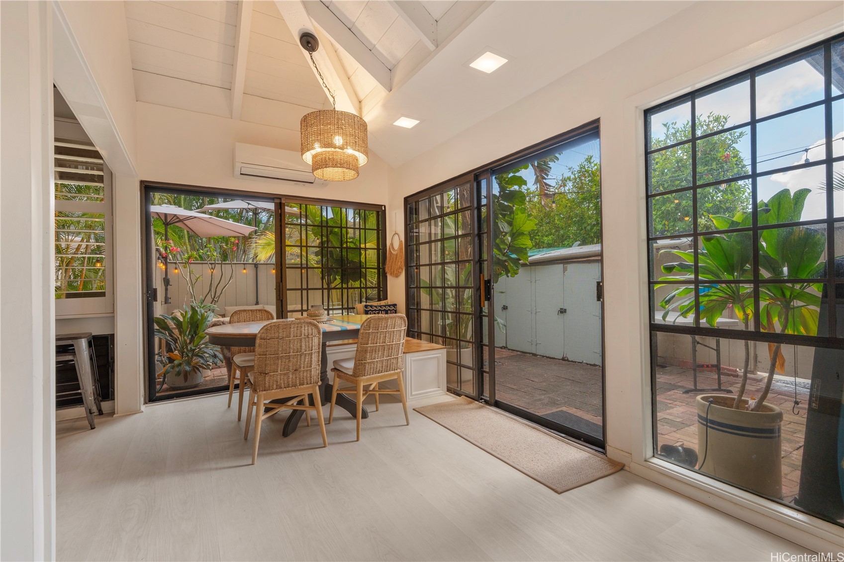6129 Summer Street 6129D