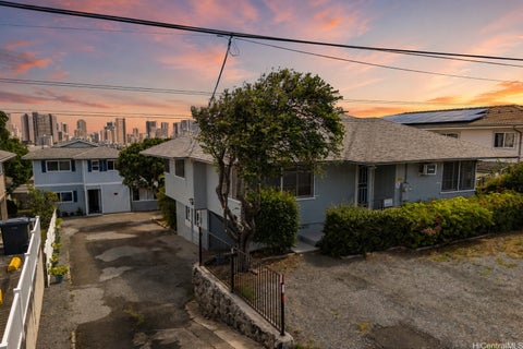 Photo of 2243 Sea View Avenue, Honolulu, HI 96822 (MLS # 202615895)