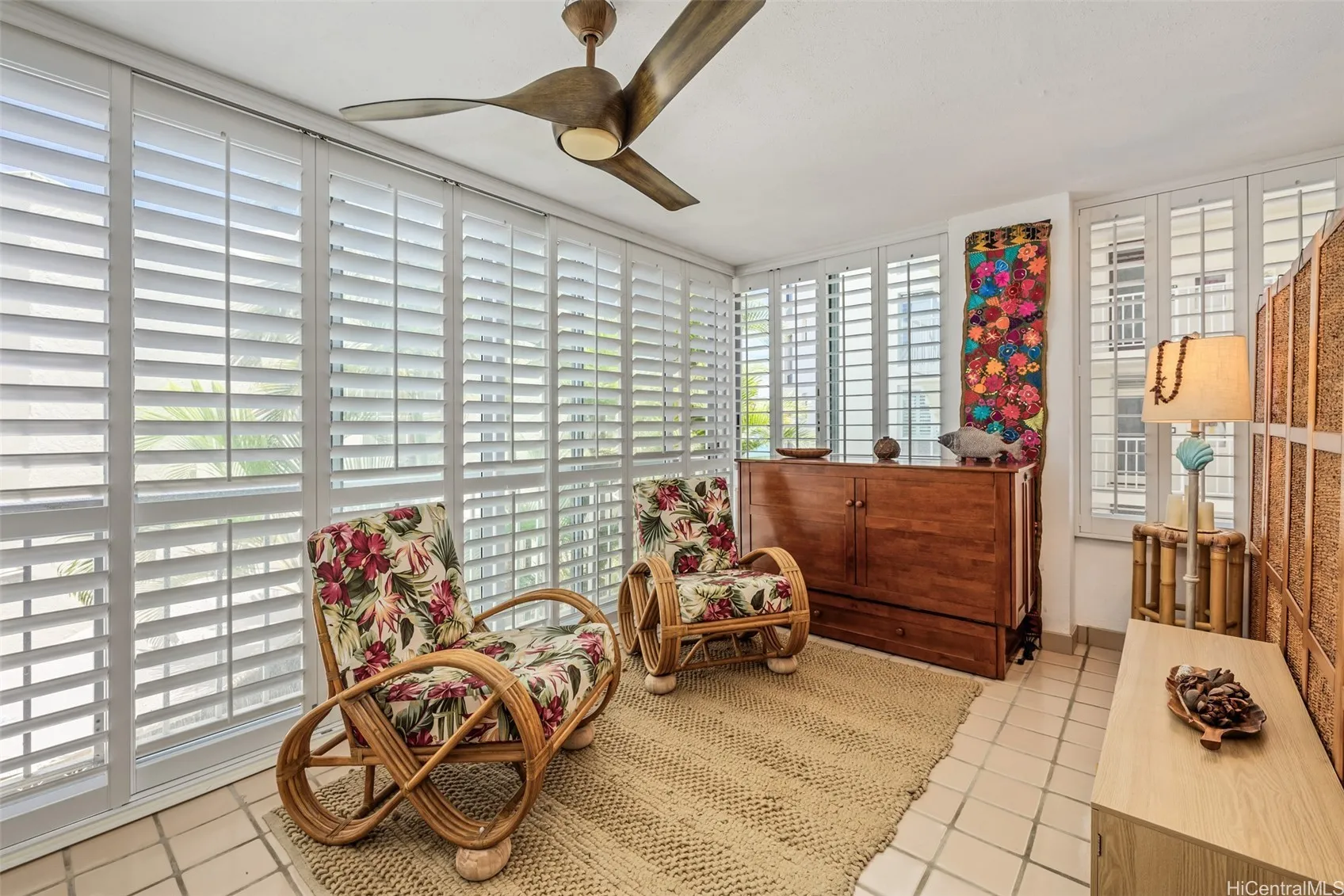 Honolulu, Hawaii 96815, United States, 1 Bedroom Bedrooms, ,2 BathroomsBathrooms,Residential,Active,167408