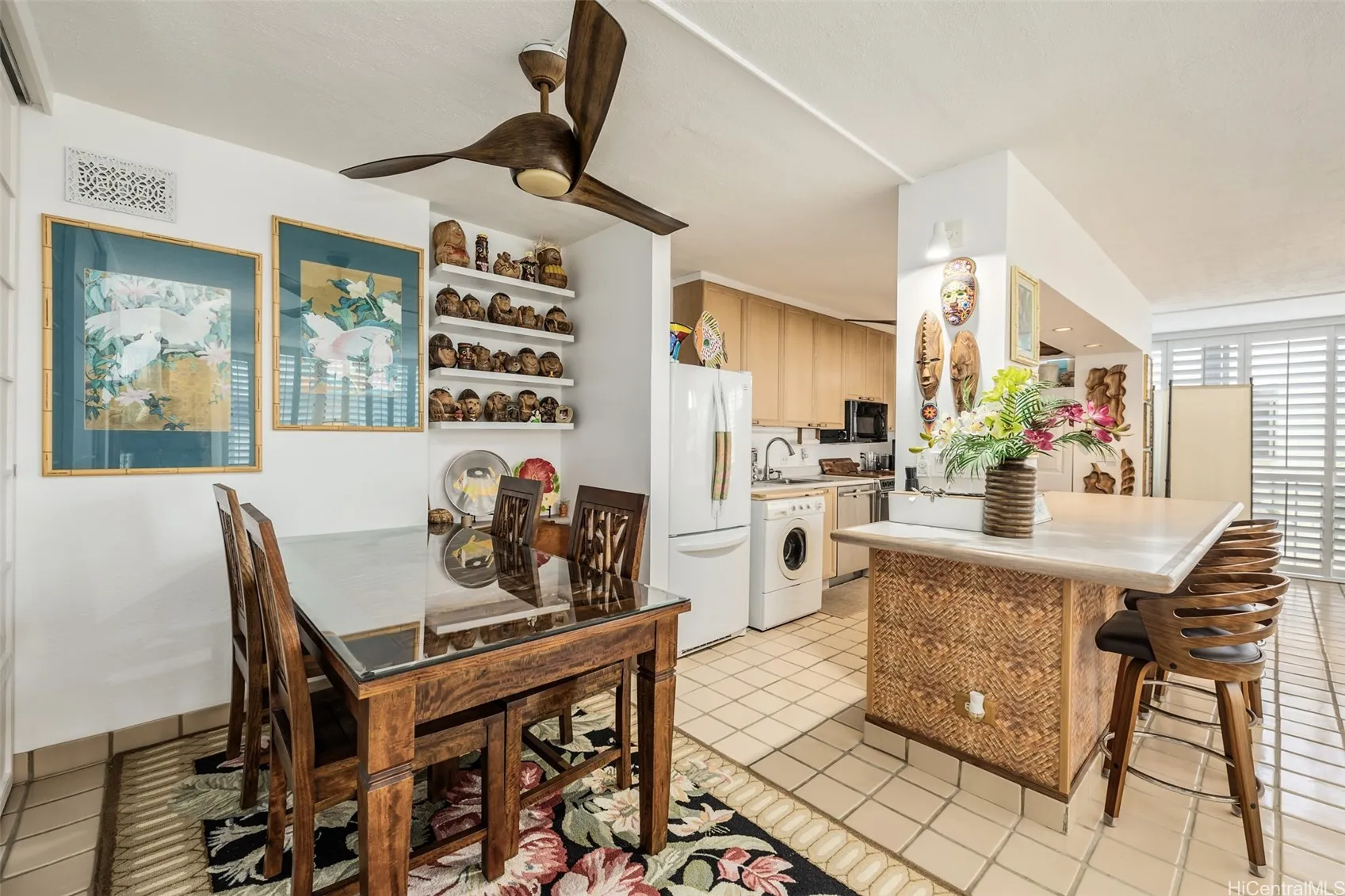 Honolulu, Hawaii 96815, United States, 1 Bedroom Bedrooms, ,2 BathroomsBathrooms,Residential,Active,167408