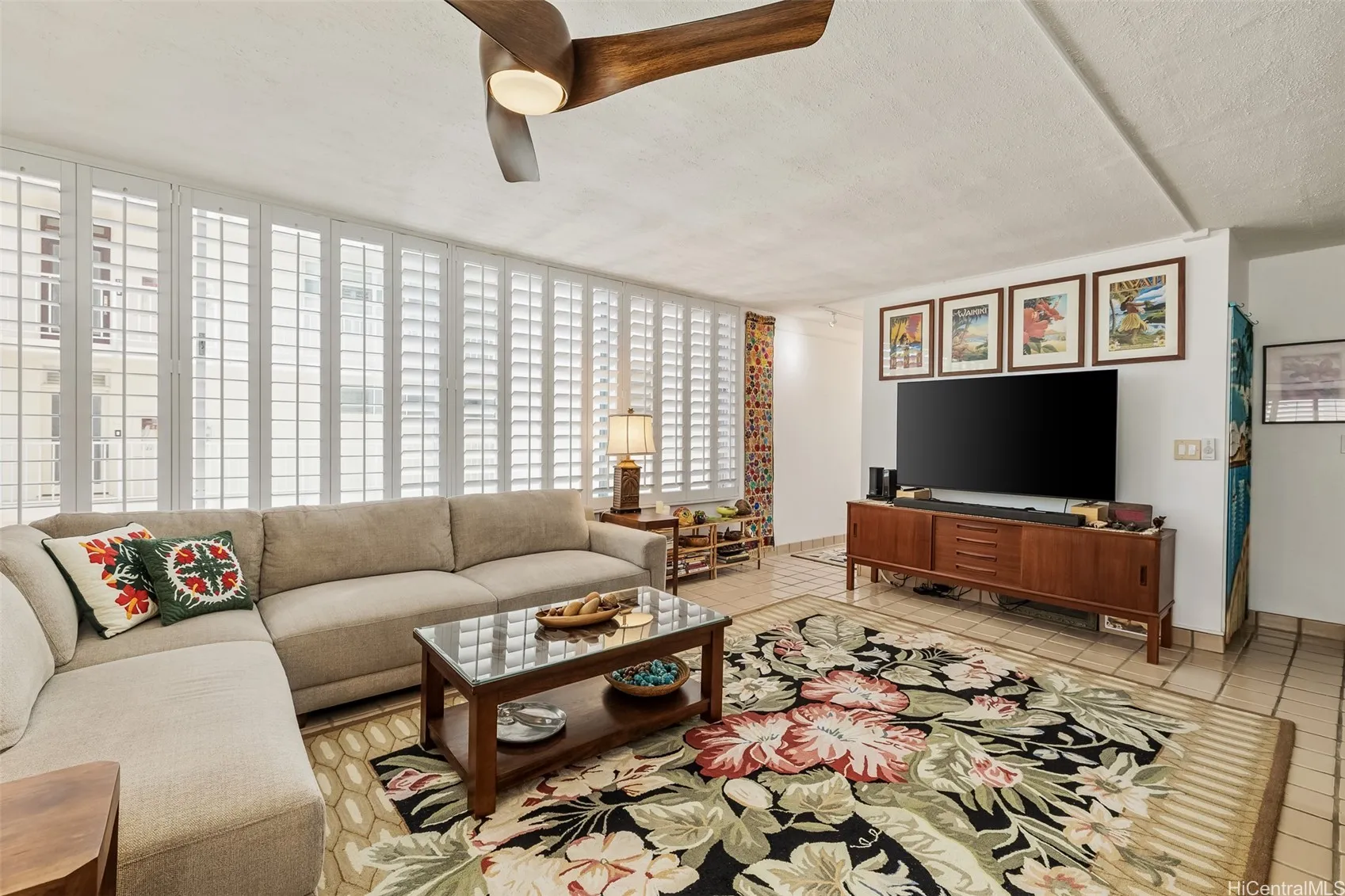 Honolulu, Hawaii 96815, United States, 1 Bedroom Bedrooms, ,2 BathroomsBathrooms,Residential,Active,167408