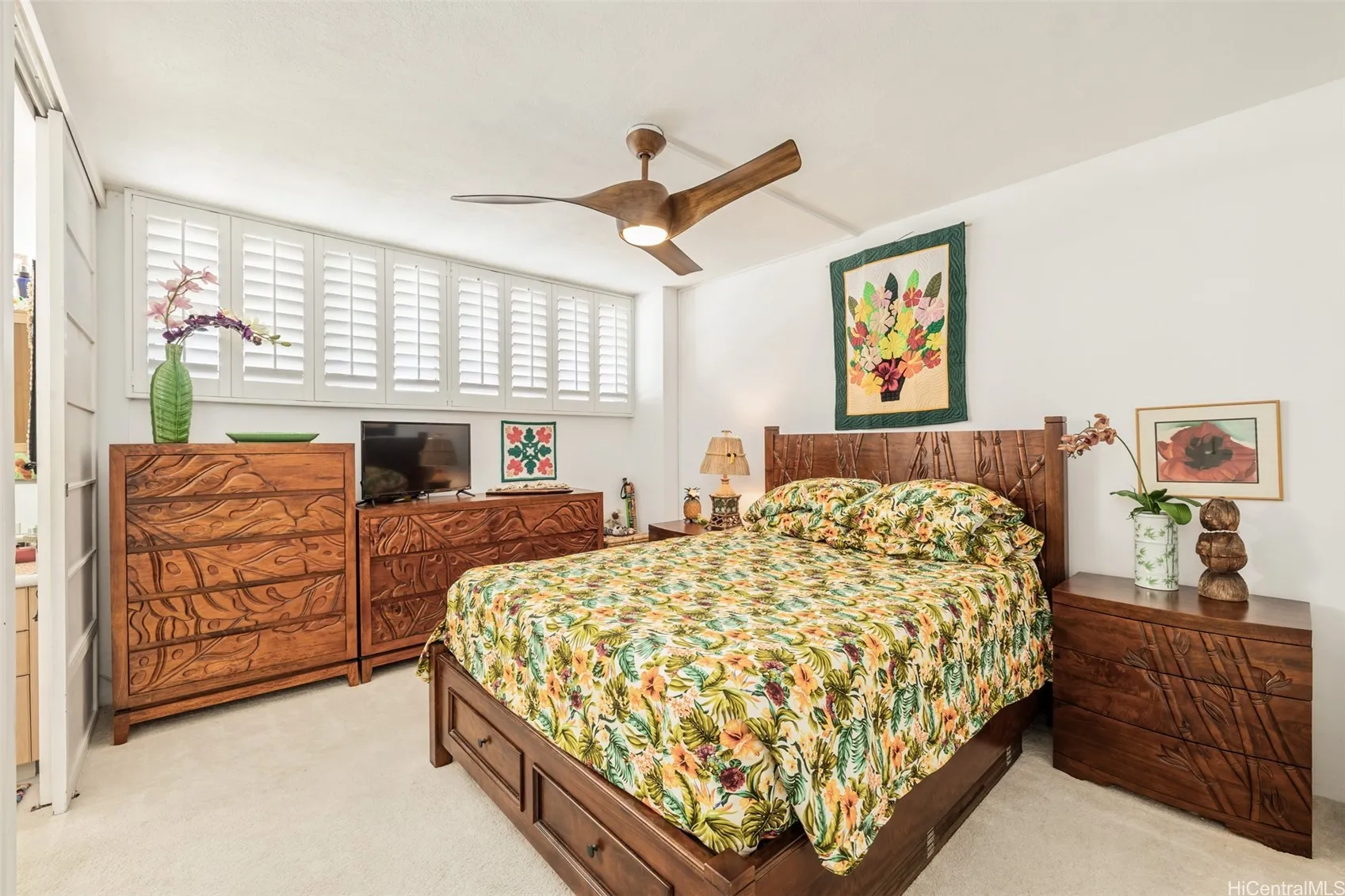 Honolulu, Hawaii 96815, United States, 1 Bedroom Bedrooms, ,2 BathroomsBathrooms,Residential,Active,167408