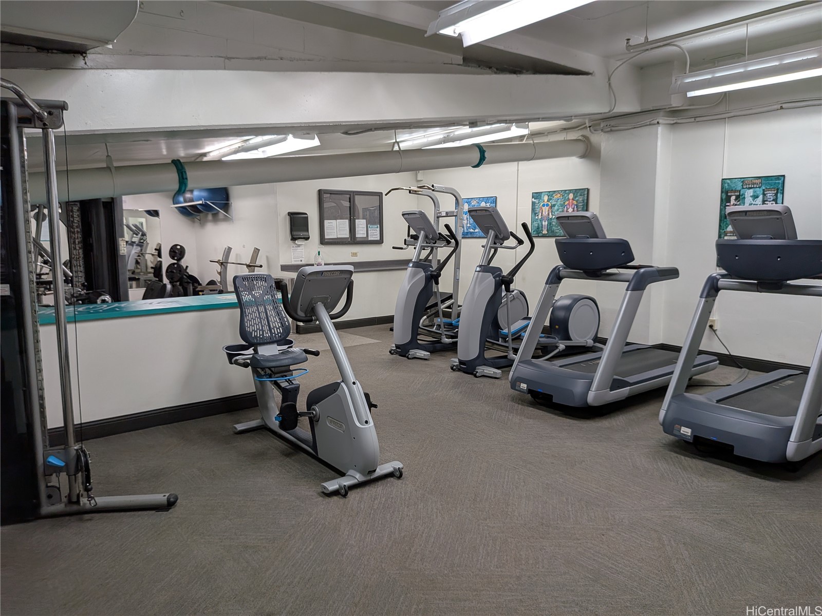 909 Kapiolani Residential Lease