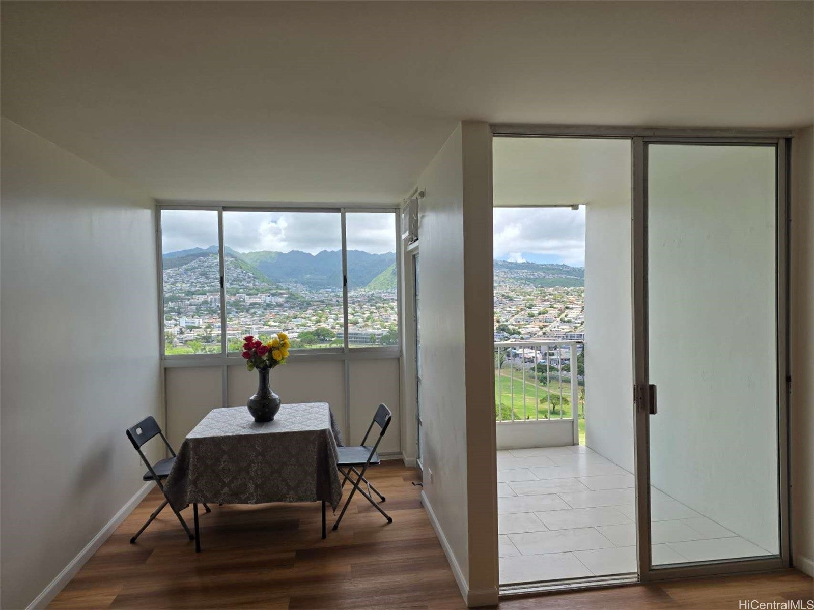 2611 Ala Wai Boulevard 2303