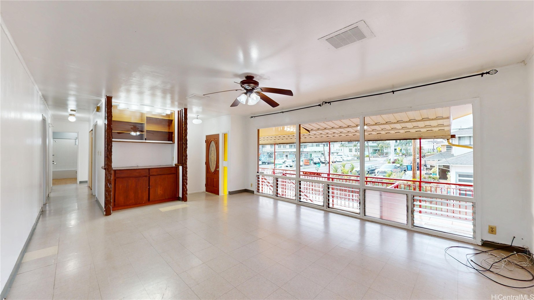 2210 N School Street