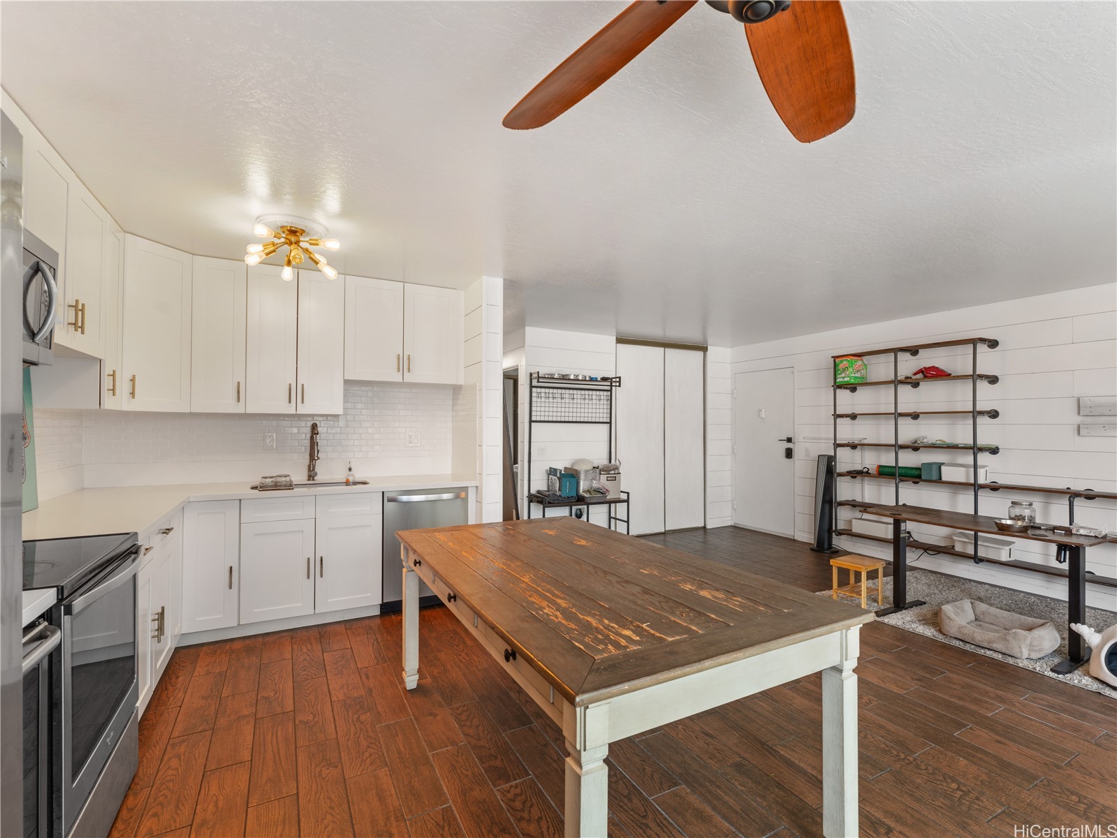 84-664 Ala Mahiku Street 37178A