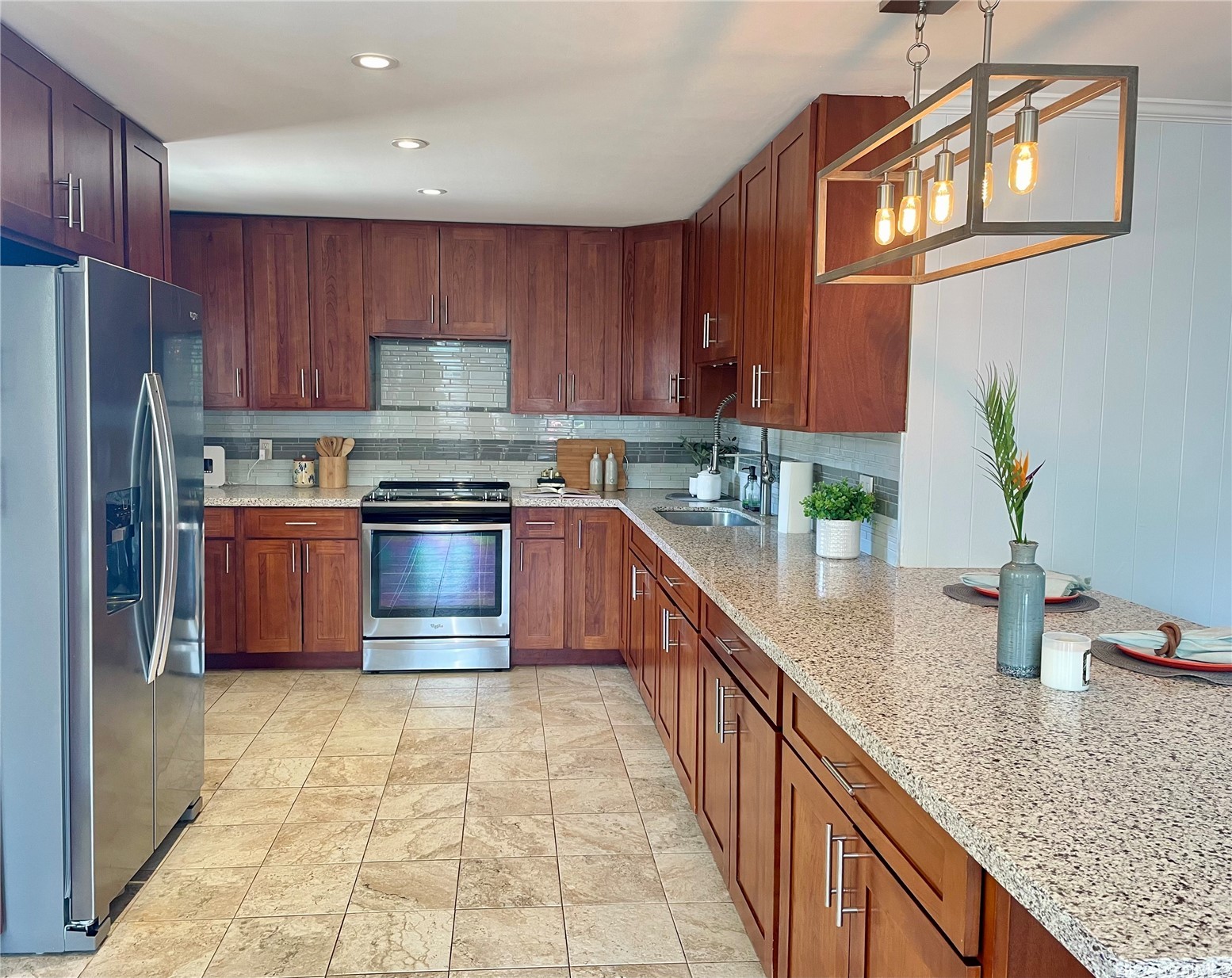 87-885 Hakeakea Street