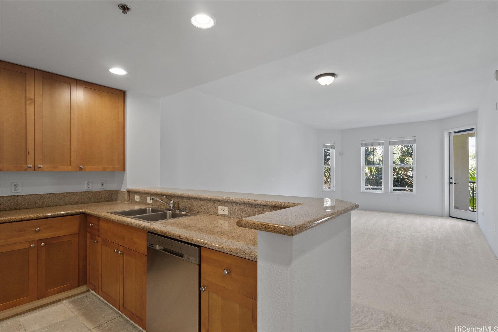 520 Lunalilo Home Road 7218