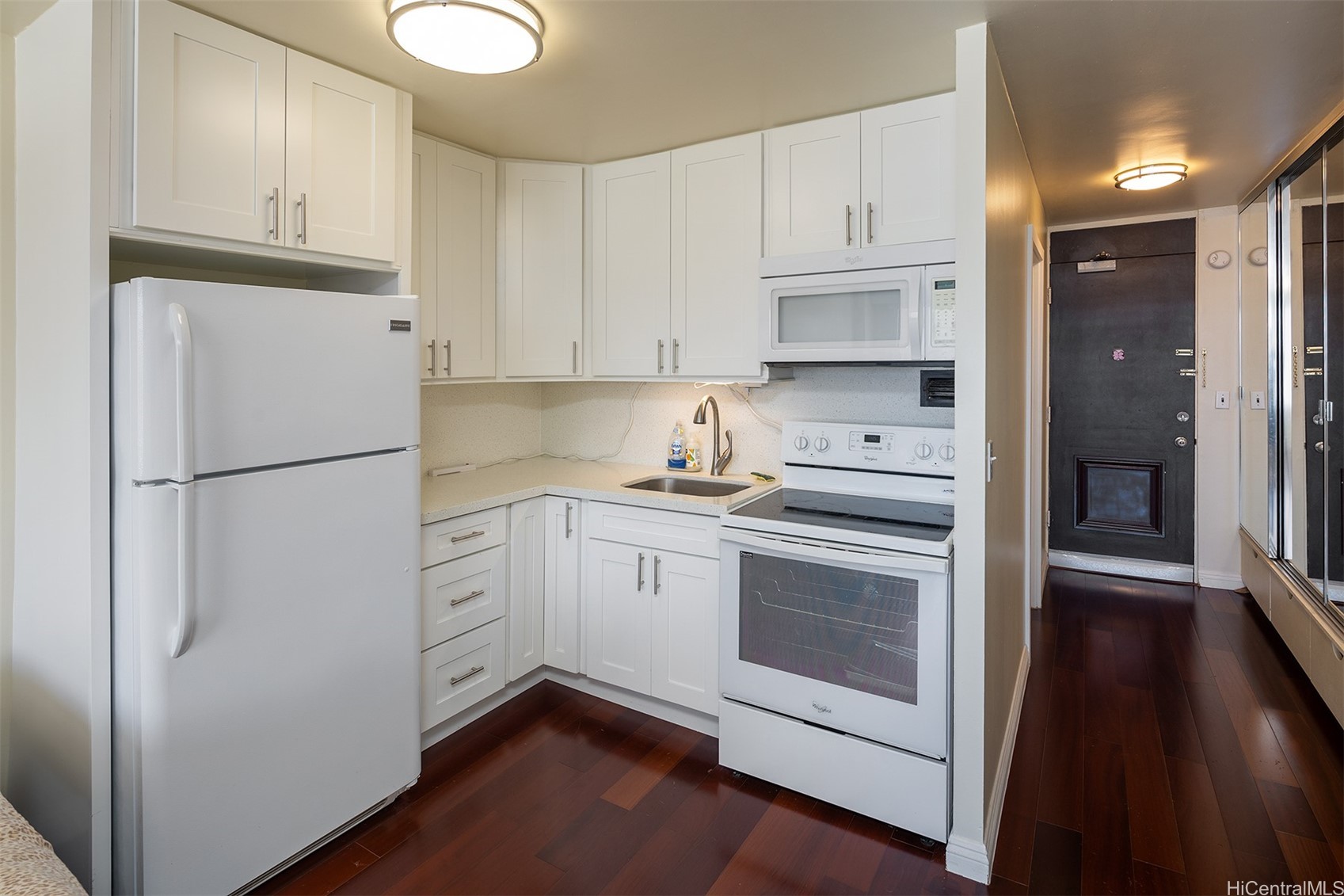 747 Amana Street 1406