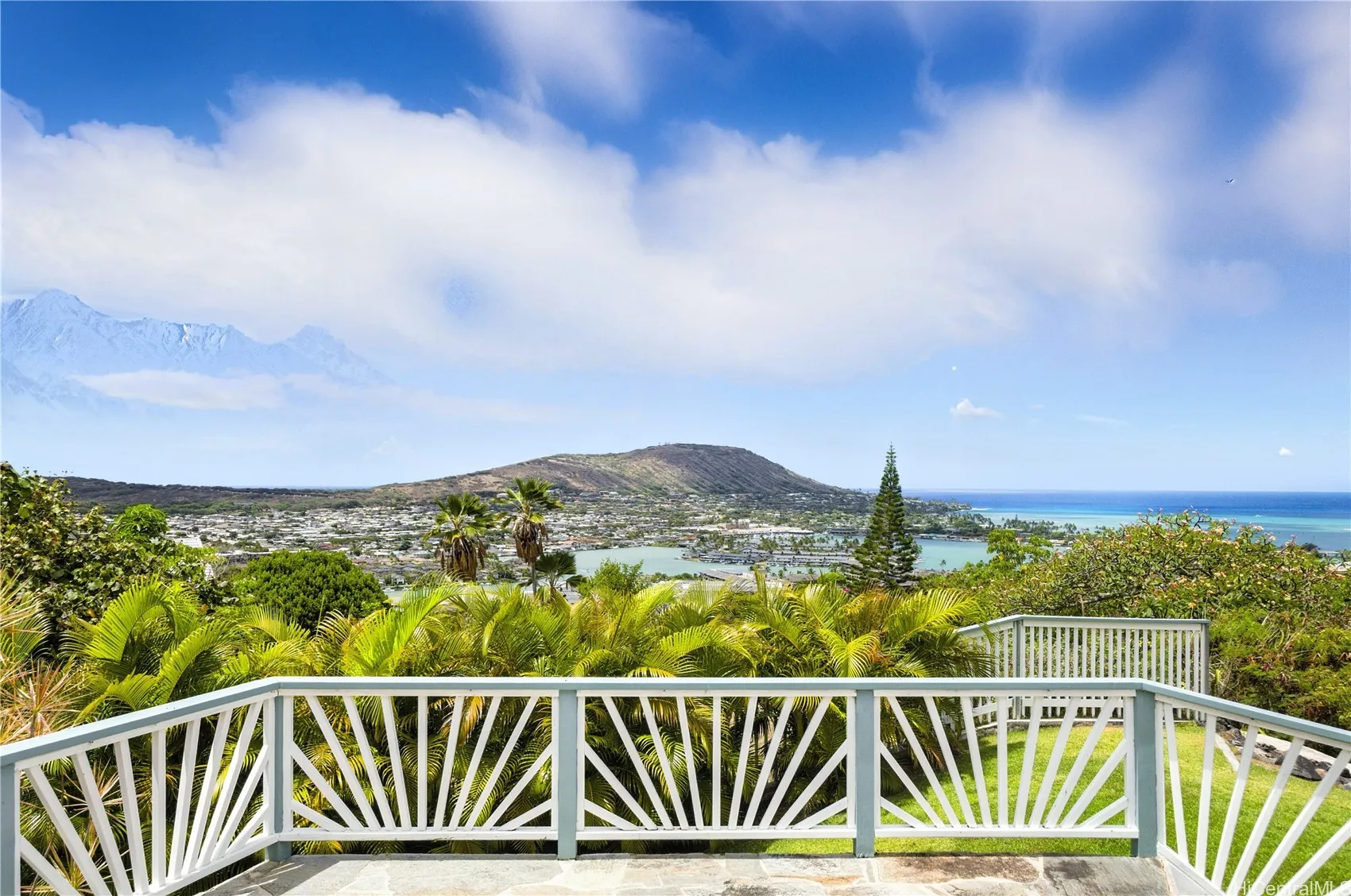 Honolulu, Hawaii 96825, United States, 3 Bedrooms Bedrooms, ,2 BathroomsBathrooms,Residential,Active,158007