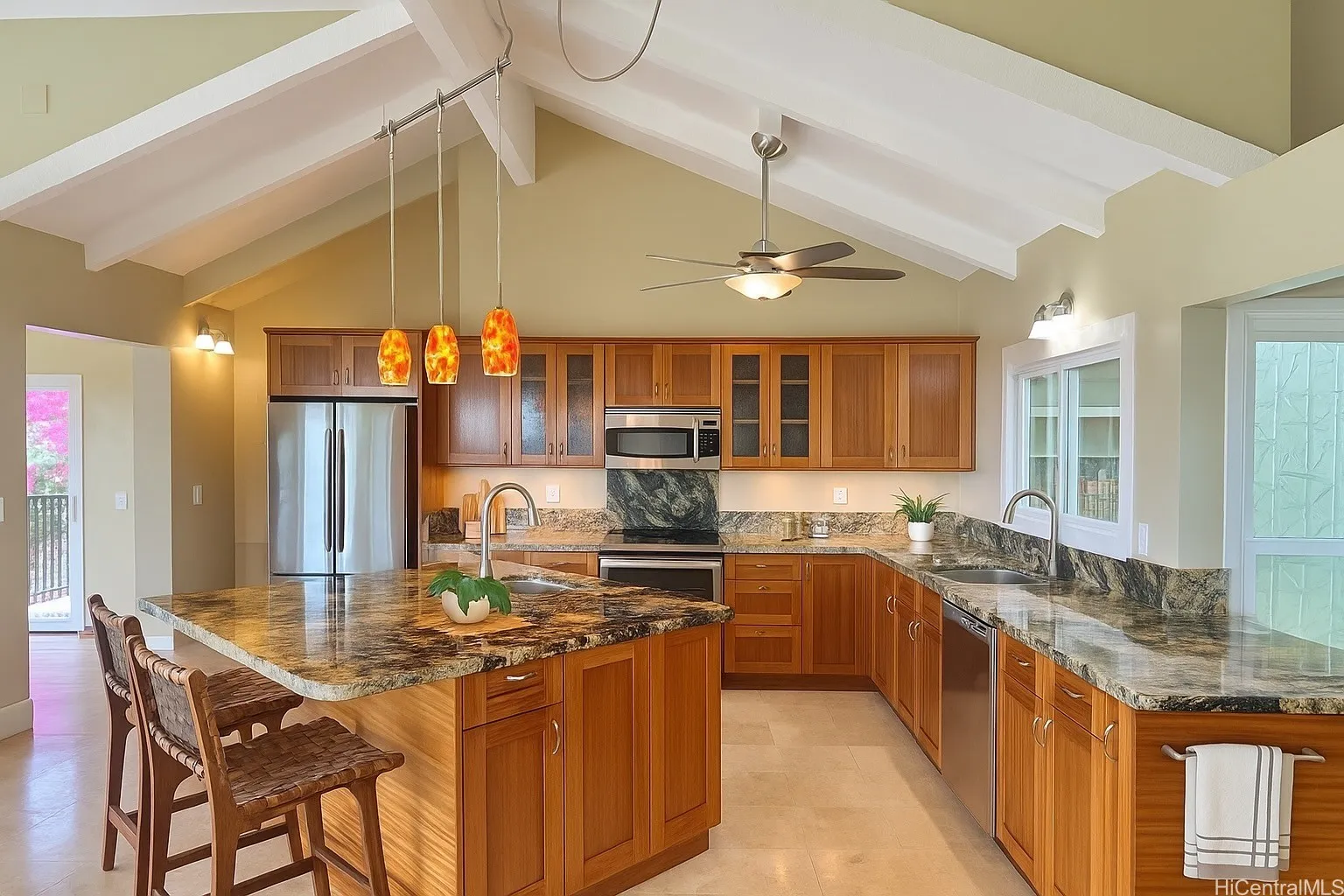 Honolulu, Hawaii 96825, United States, 3 Bedrooms Bedrooms, ,2 BathroomsBathrooms,Residential,Active,158007