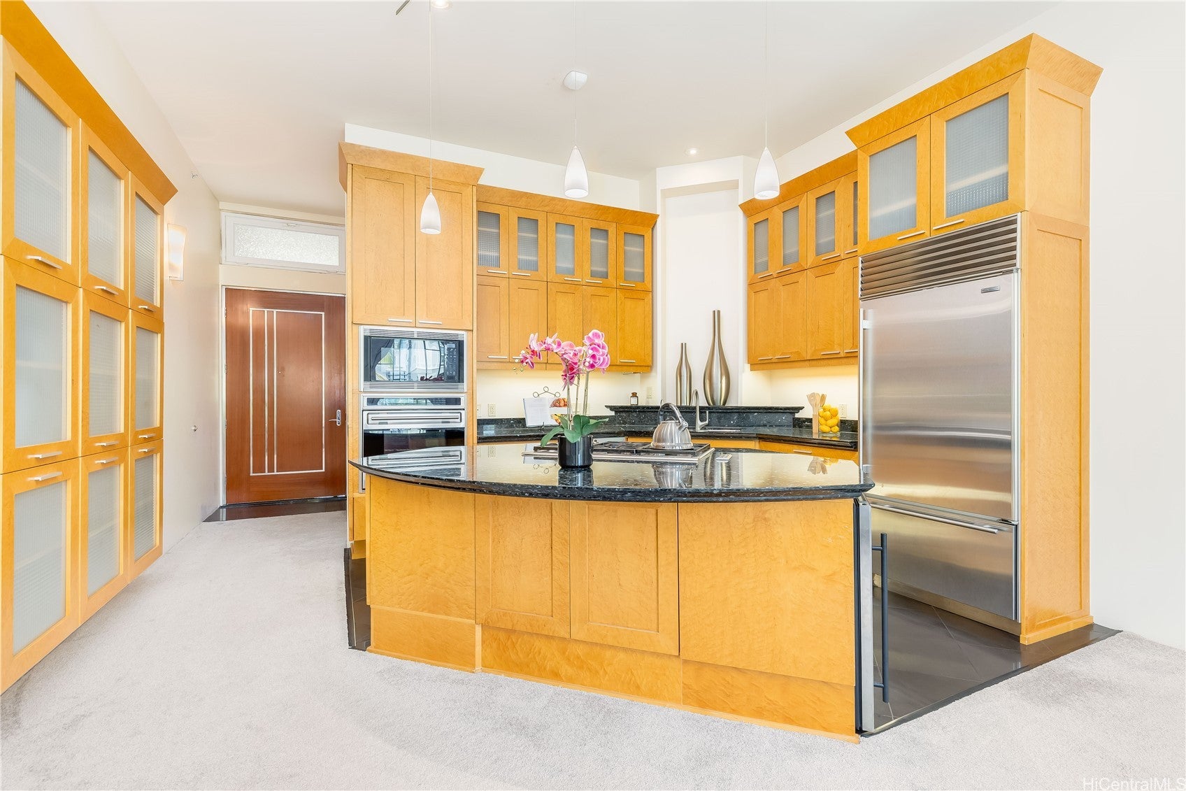 427 Launiu Street 405