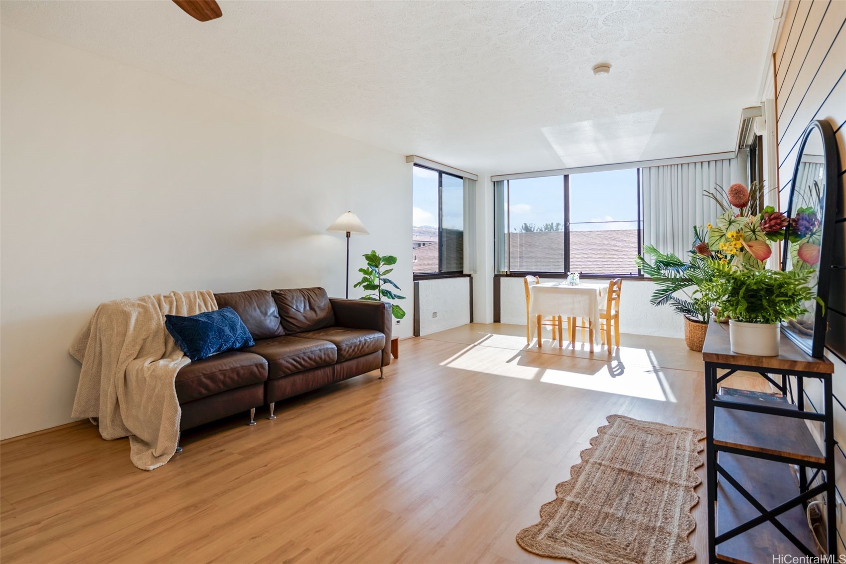 1505 Alexander Street 206