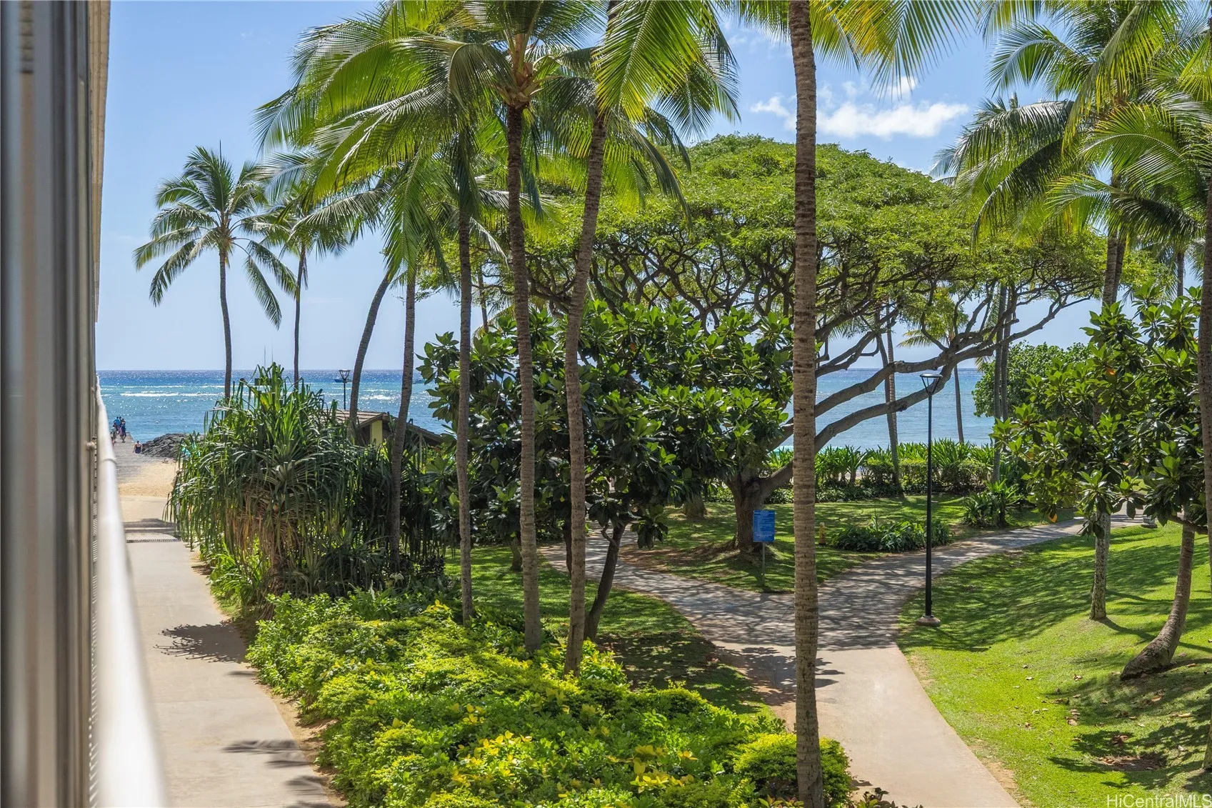 Honolulu, Hawaii 96815, United States, 1 Bedroom Bedrooms, ,1 BathroomBathrooms,Residential,Active,96652