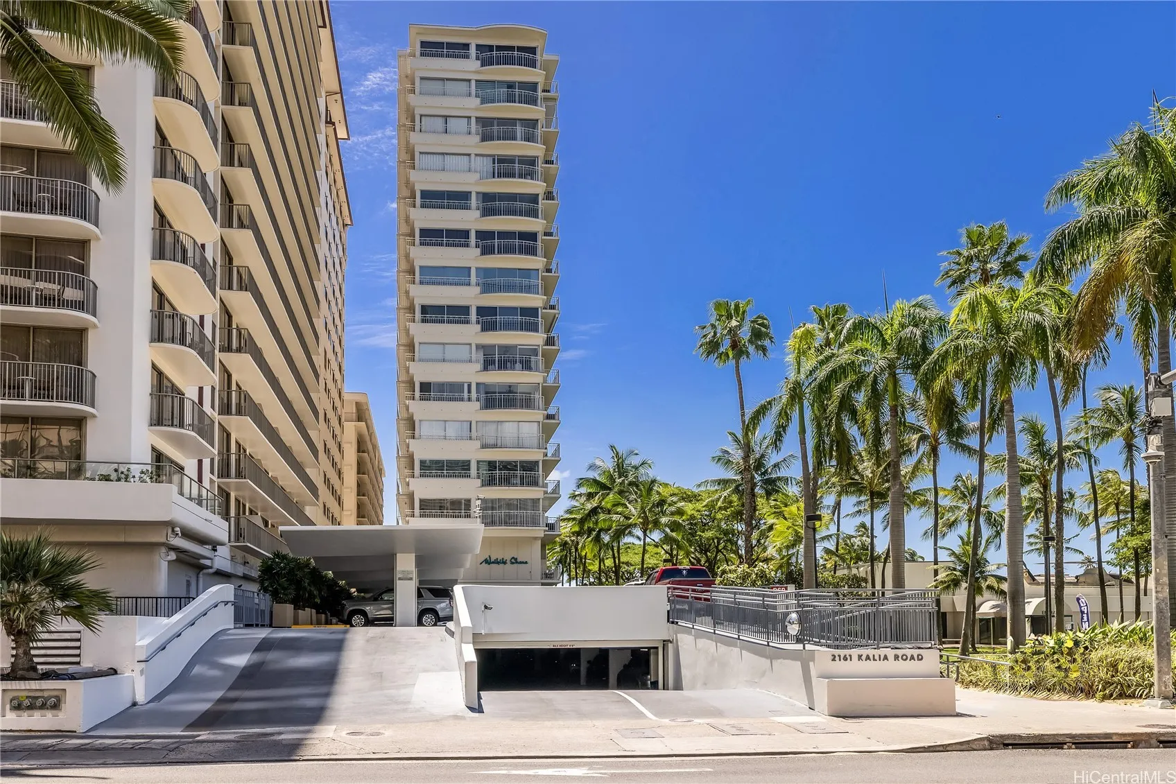 Honolulu, Hawaii 96815, United States, 1 Bedroom Bedrooms, ,1 BathroomBathrooms,Residential,Active,96652