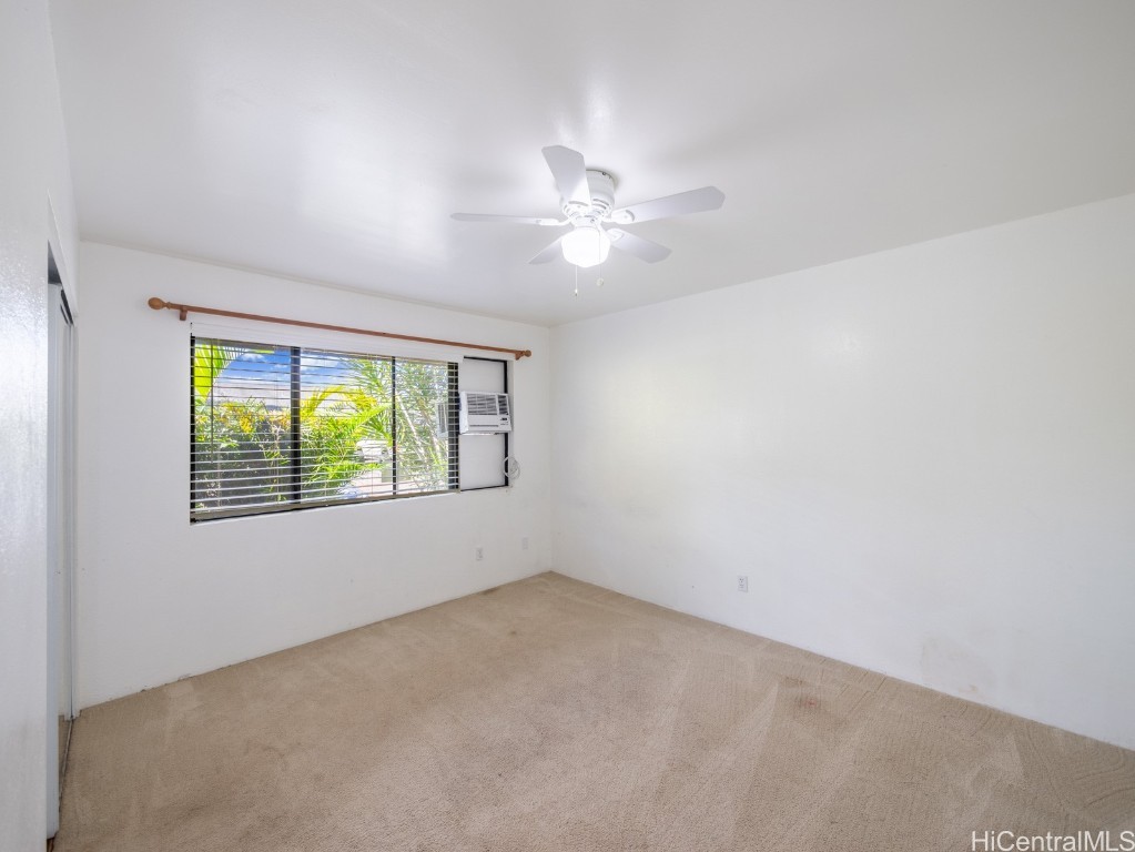 Wahiawa, Hawaii 96786, United States, 2 Bedrooms Bedrooms, ,1 BathroomBathrooms,Residential,Pending,24510