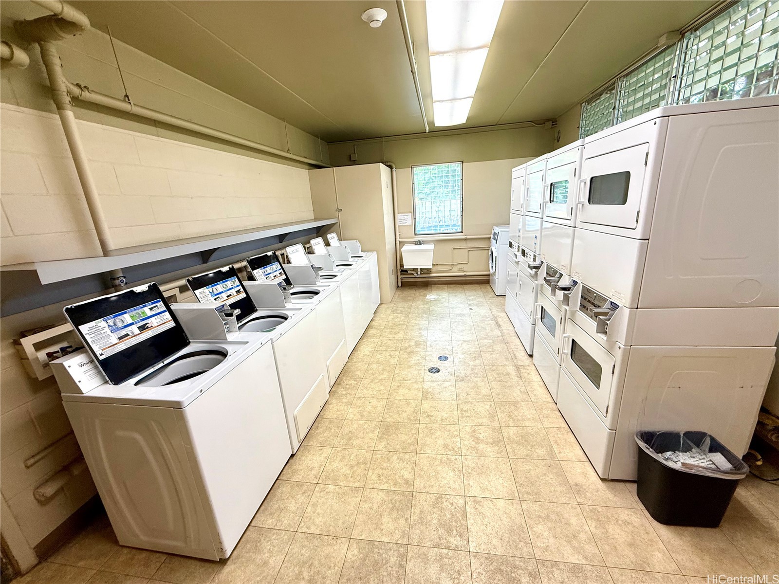 Iolani Regent Residential Lease