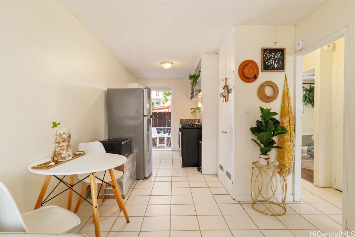 1426 Keeaumoku Condominium