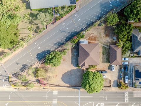 99-028 Moanalua Road Aiea HI 96701