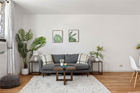 Photo of 98-1032 Moanalua Road #3-305, Aiea, HI 96701 (MLS # 202618166)