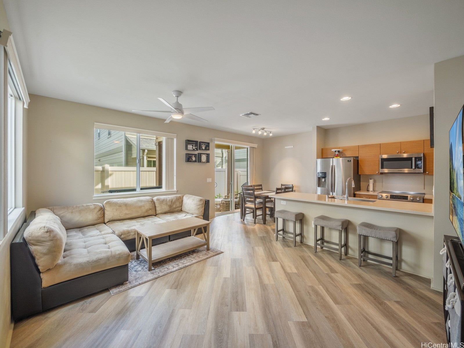 91-1160 Kamakana Street 303