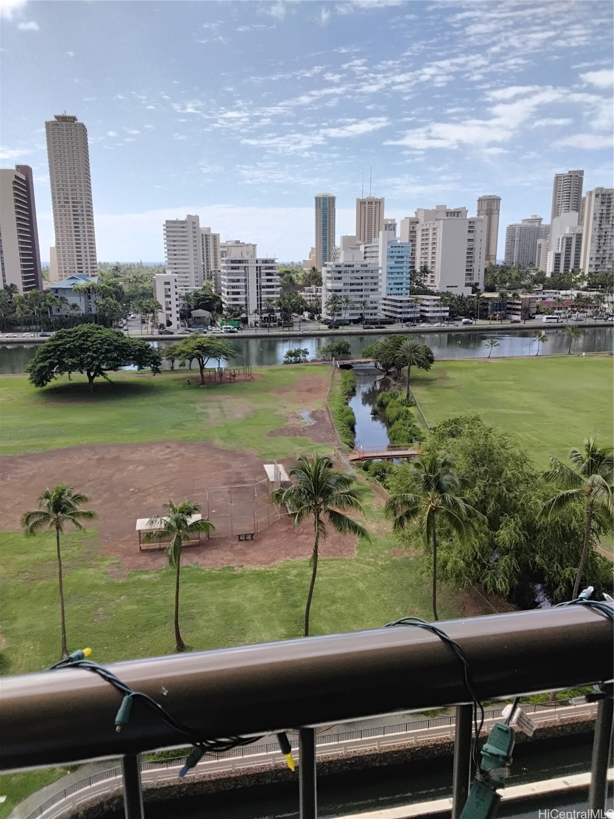 2333 Kapiolani Boulevard 1008B
