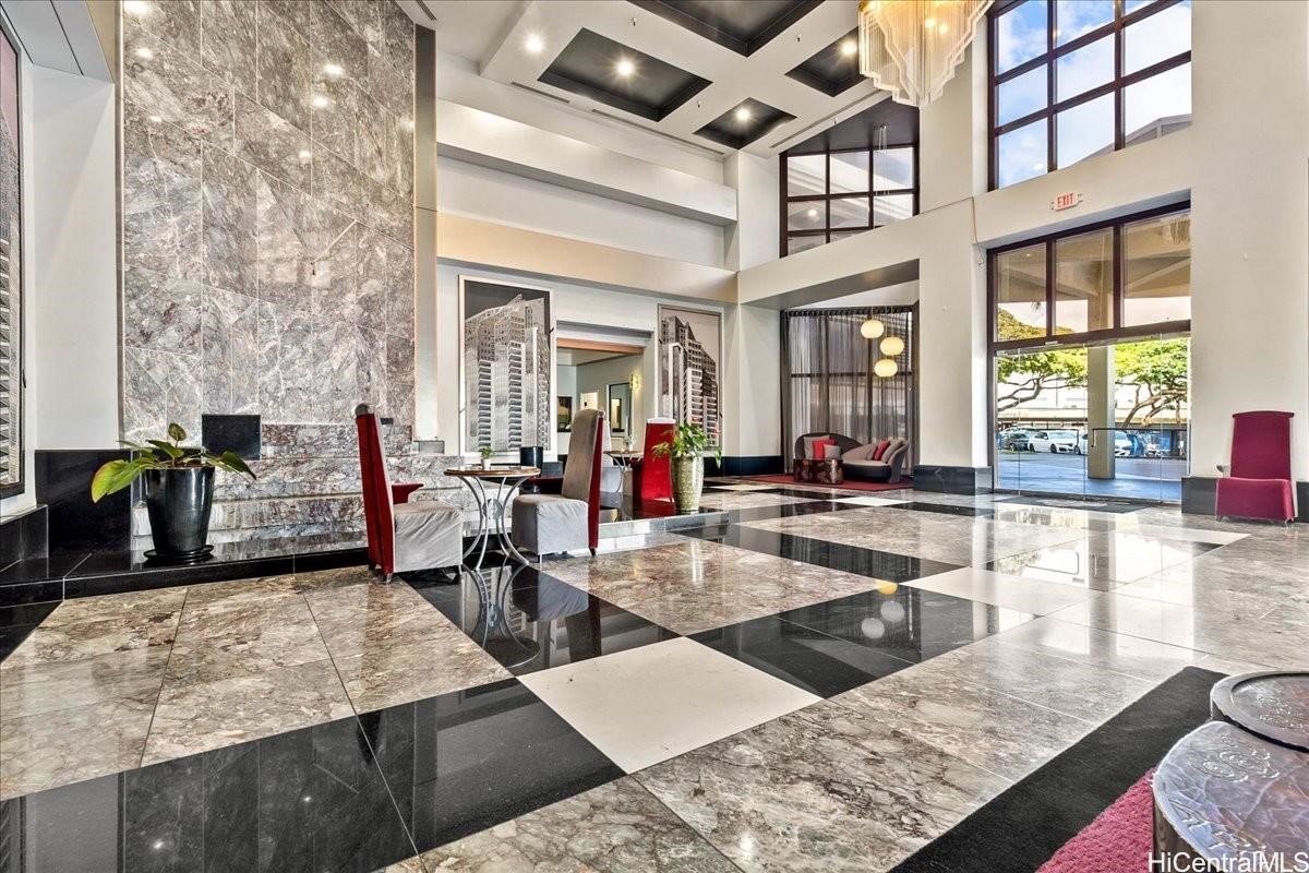 725 Kapiolani Boulevard 1802