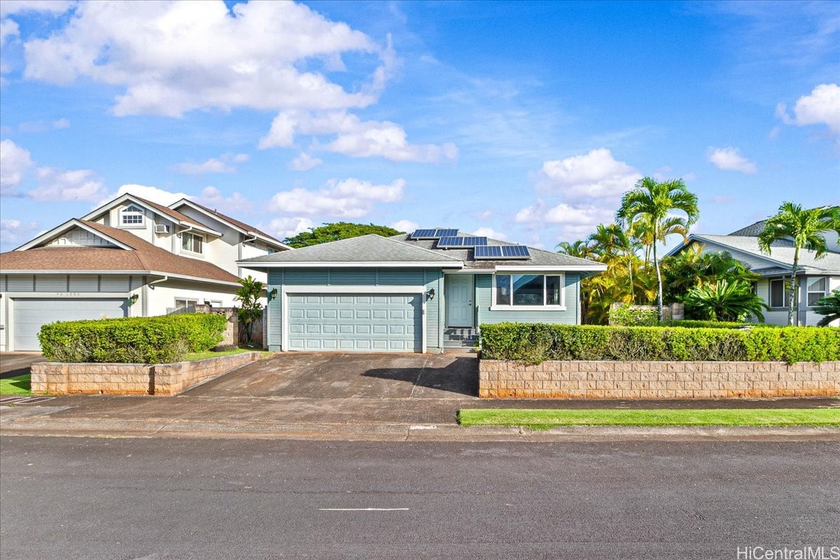 95-1060 Hakala Street