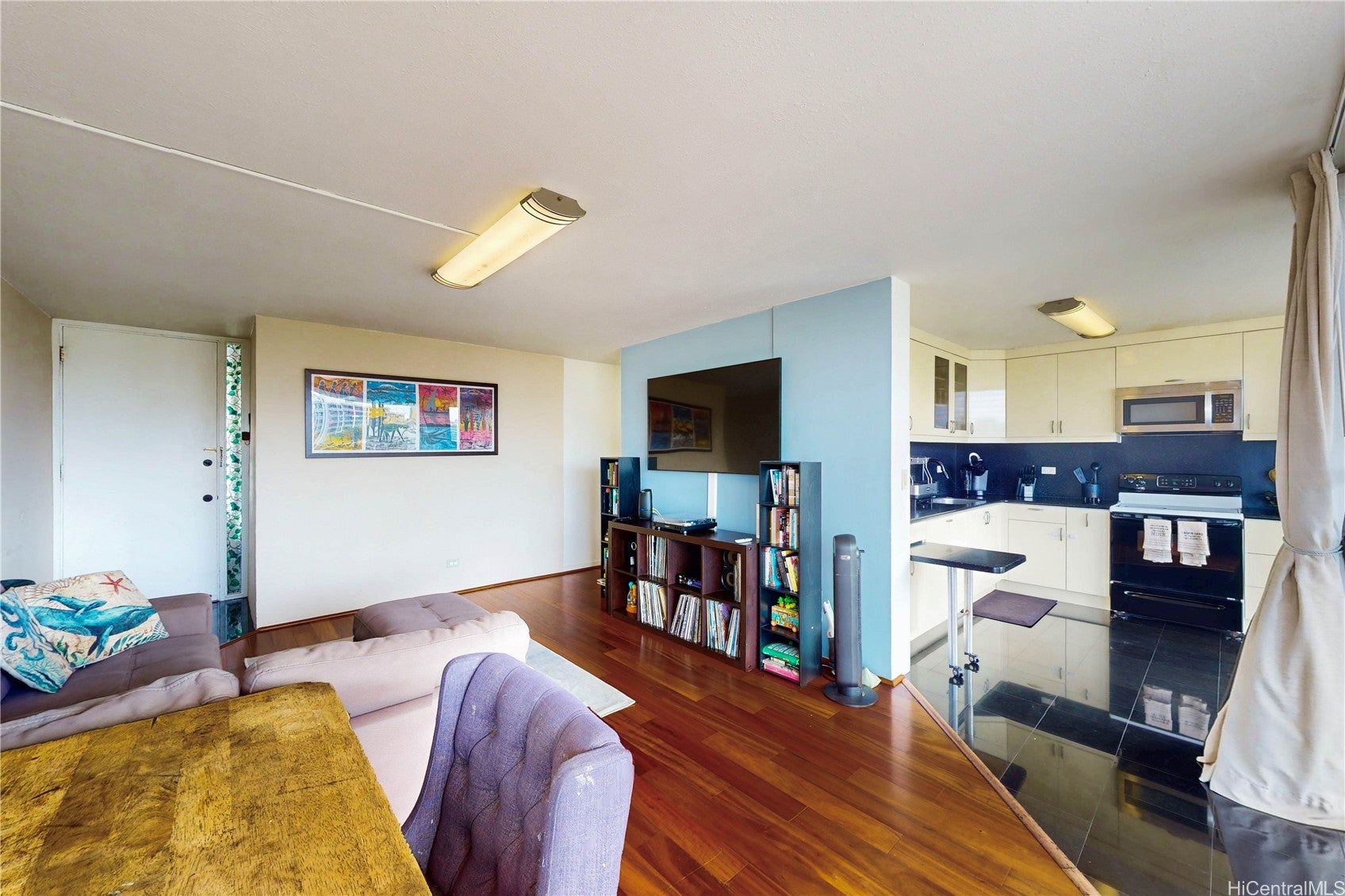 1634 Makiki Street 601