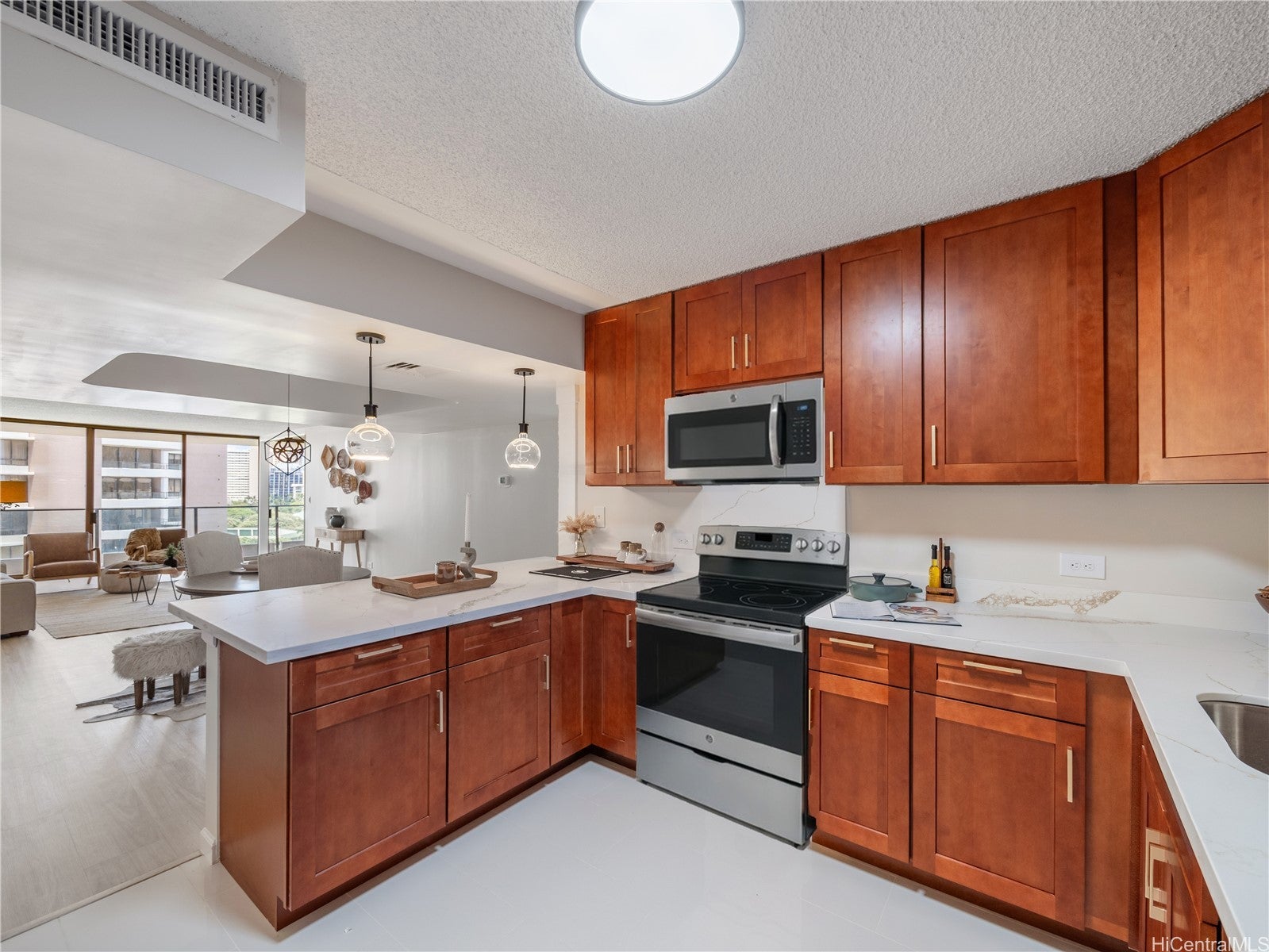 1860 Ala Moana Boulevard 907