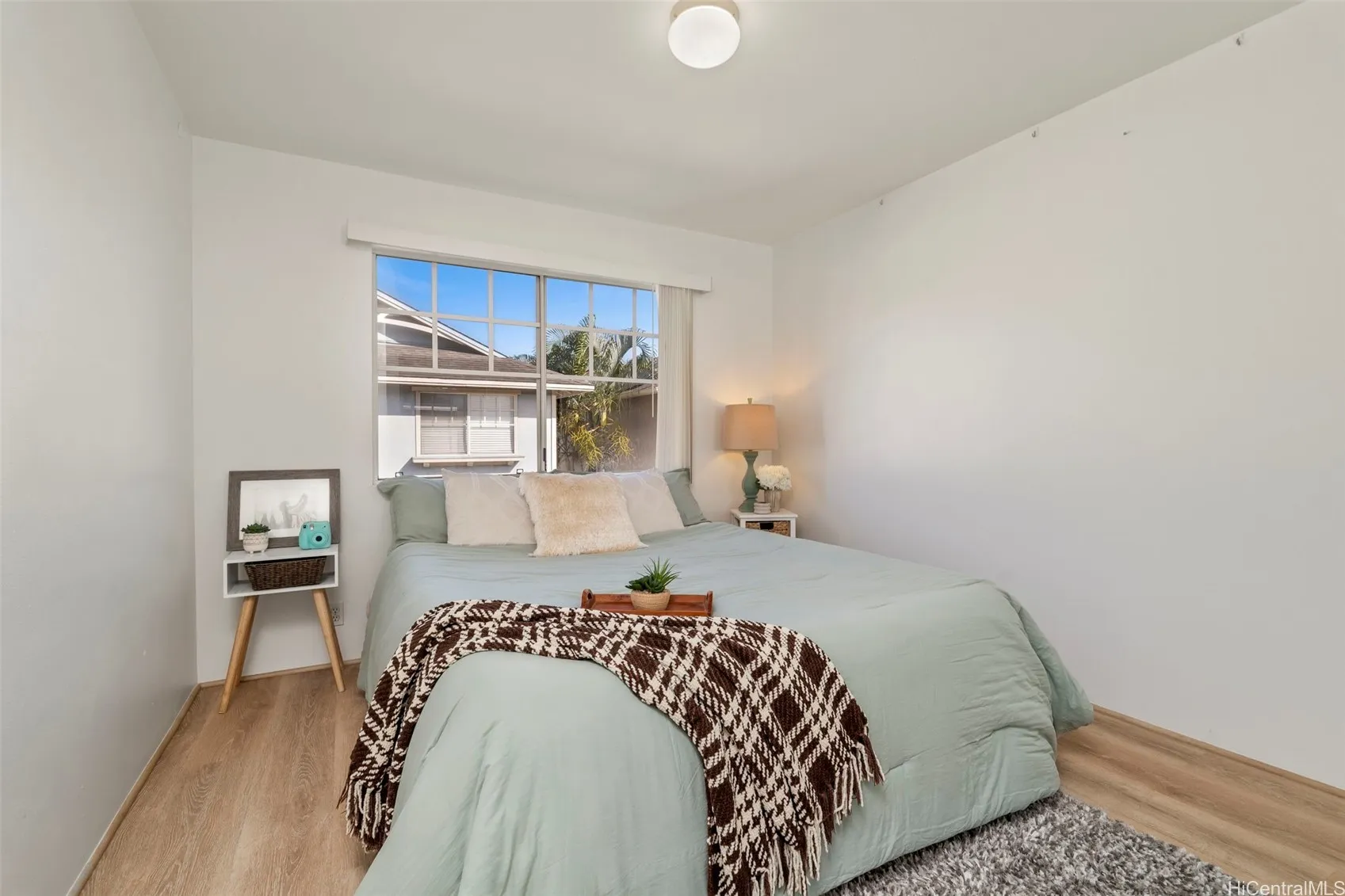 Ewa Beach, Hawaii 96706, United States, 3 Bedrooms Bedrooms, ,3 BathroomsBathrooms,Residential,Active,202000