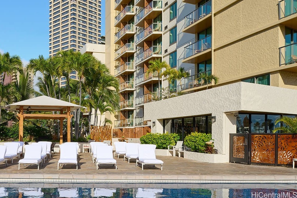 2045 Kalakaua Avenue 606